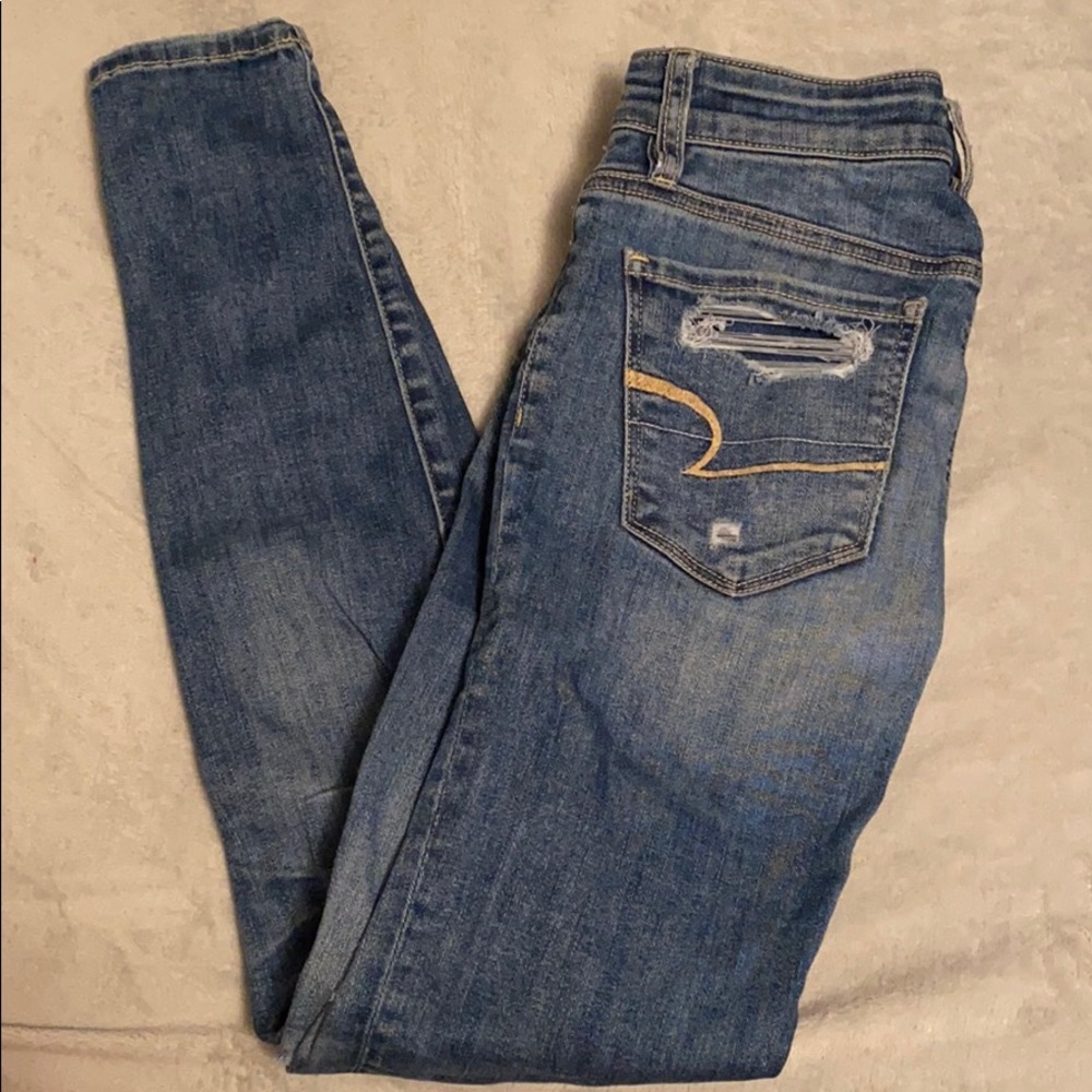 Women’s American Eagle AE destroyed jeans